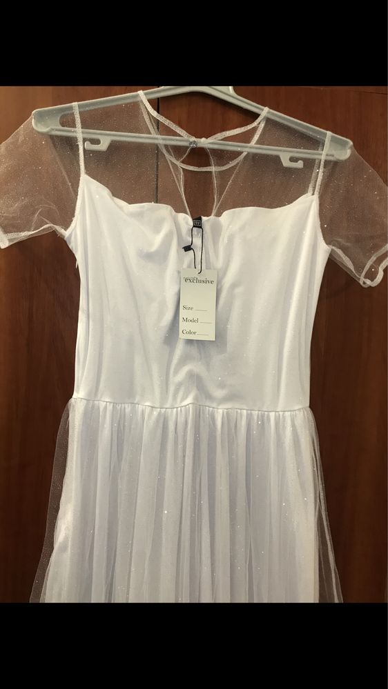 Вечірня весільна біла сукня на розпис