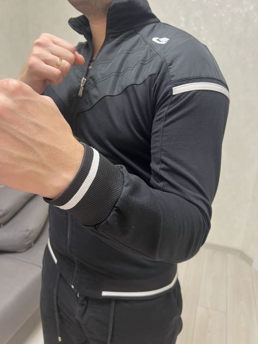 Спрртивна кофта чоловіча