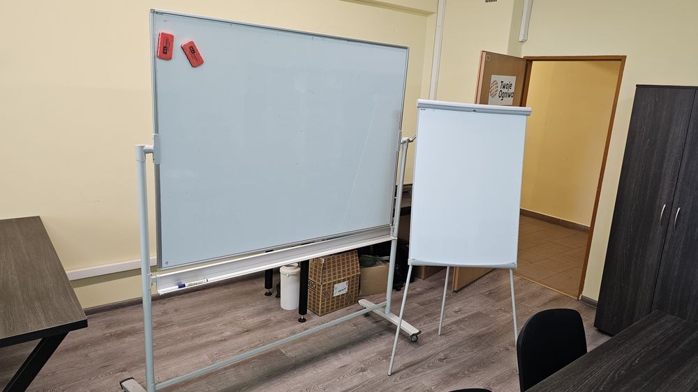 Meble biurowe - biurka, szafy i regały. Tylko do środy