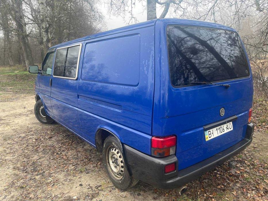 Volkswagen Transporter 1994 2.4 дизель довга база
