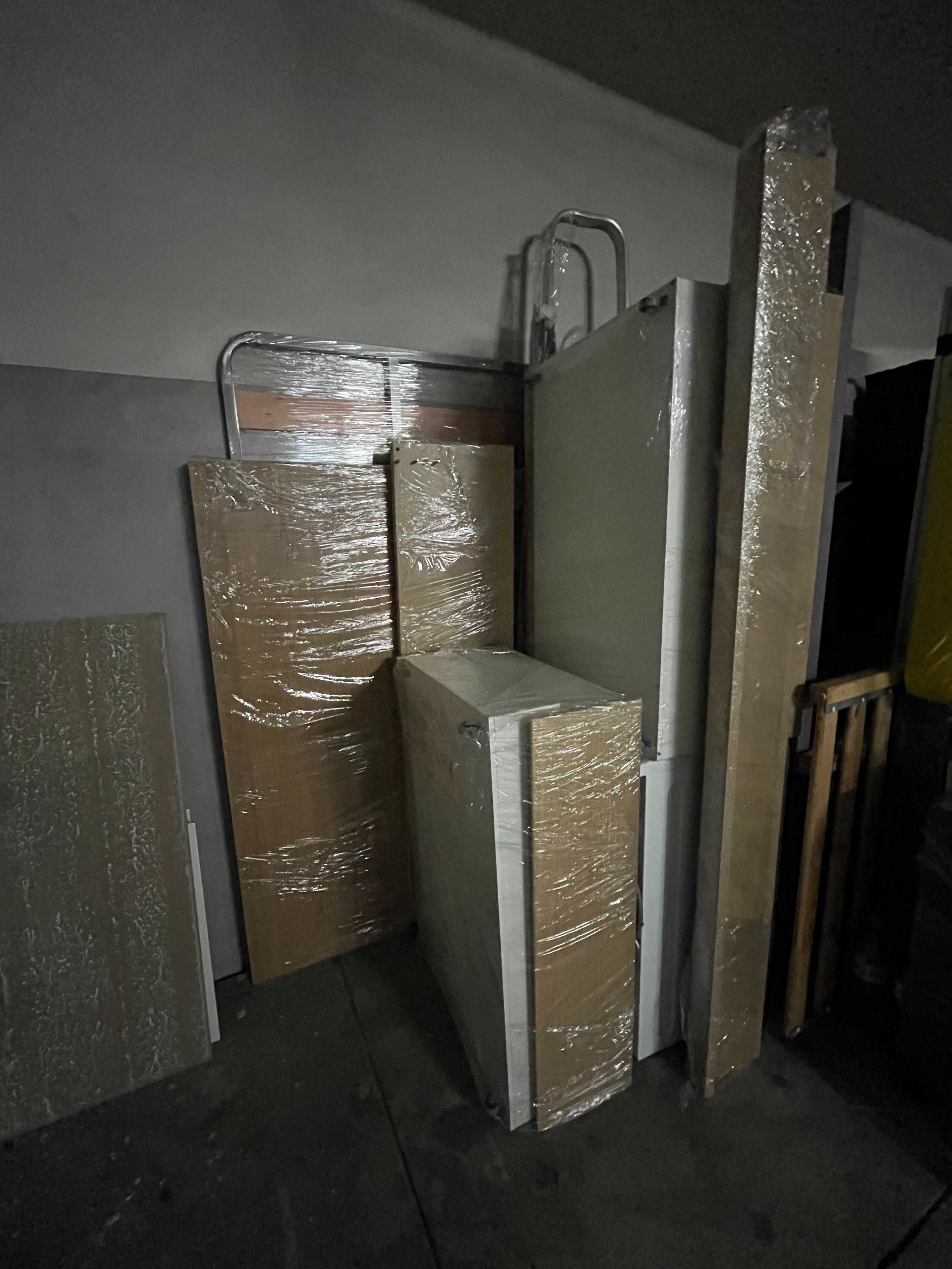 Cama IKEA MALM com 4 Gavetões - Quase Nova, 1 Ano de Uso