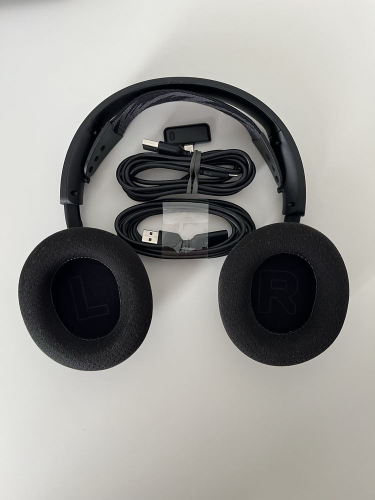 HeadSet Gaming SteelSeries Nova Artics 4 wireless + rato logitech g502