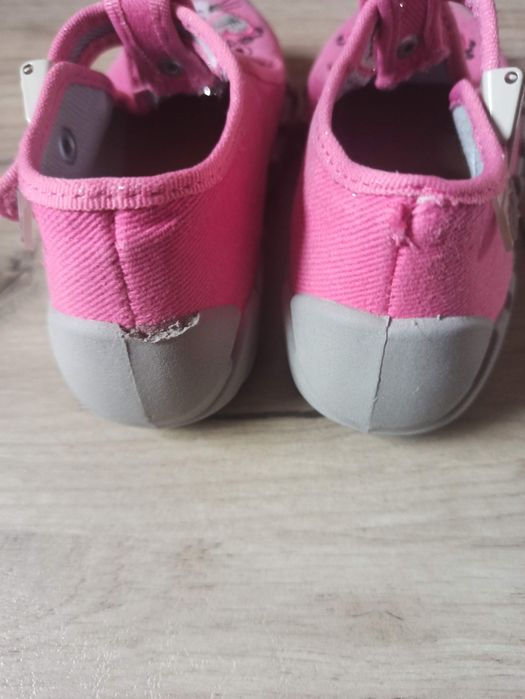 Kapcie dziewczęce Befado roz. 22