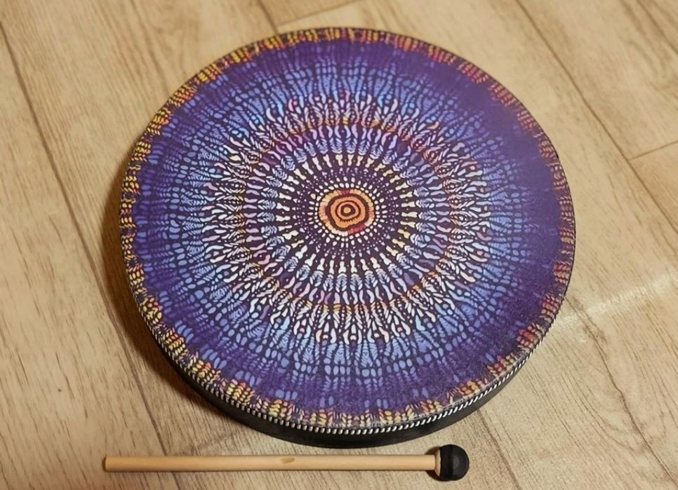 Діатонічні дзвоники, музичні палки, бубен,маракаси