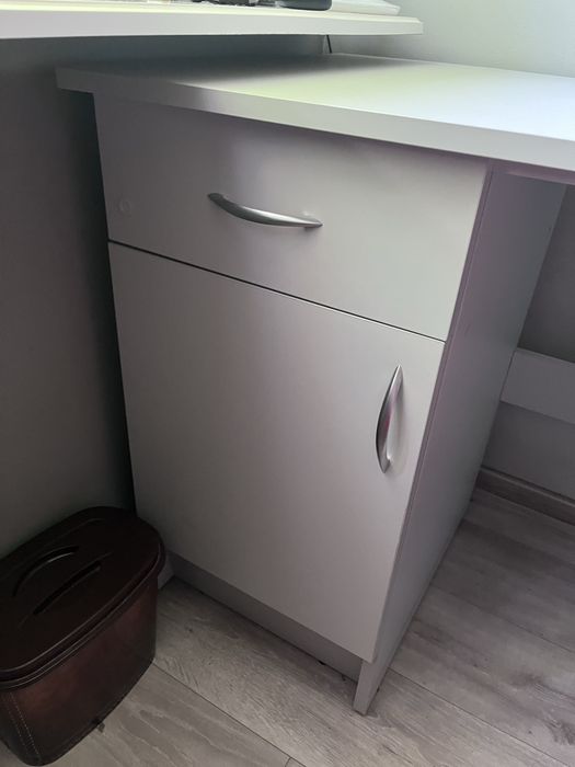 Biurko 120cm x 60cm x 79cm