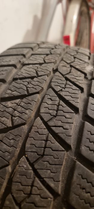 Opony zimowe 195/65 R15