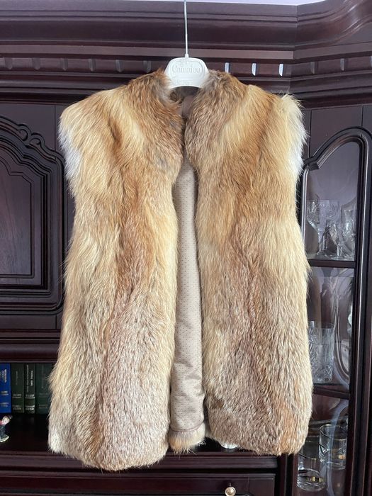 Жилетка з лисиці натуральна