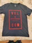 T-shirt Volcolm tam. S excelente!