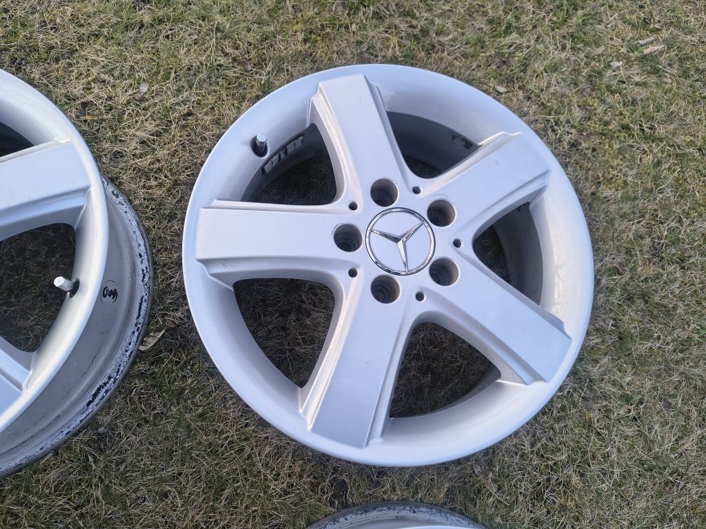 Piękne felgi jak nowe mało jezdzone 5x112 R16