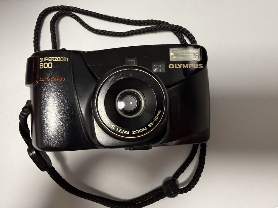 Плёночный фотоапарат Olympus Superzoom 800 плівковий фотоапарт