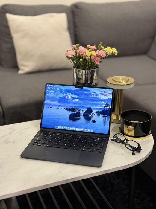 MacBook Air M2 8/512GB Midnight, bateria 89%, gratisy, wysyłka!