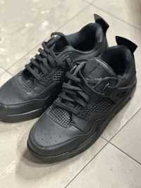 Buty sporotwe Jordan 4 retro Black