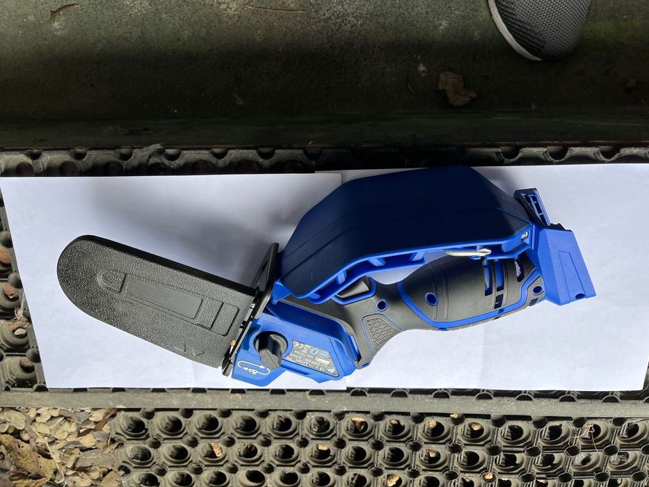 Akumulatorowa piła łańcuchowa Westfalia