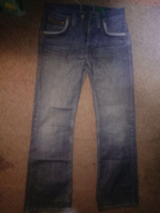 Віддам чоловічі речі