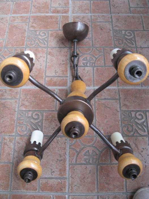 Żyrandol, lampa 4 ramienna metal, drewno
