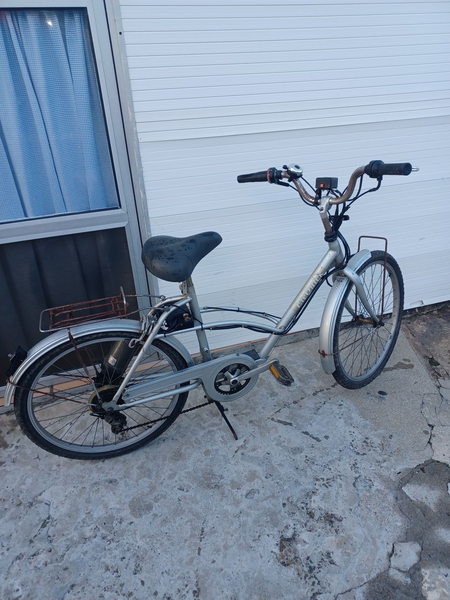 Bicicleta elétrica ( ler discrição)