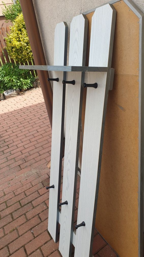 Wieszak do przedpokoju
