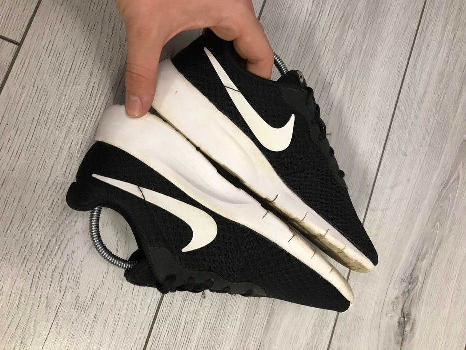 Buty Nike Tanjun rozm. 38