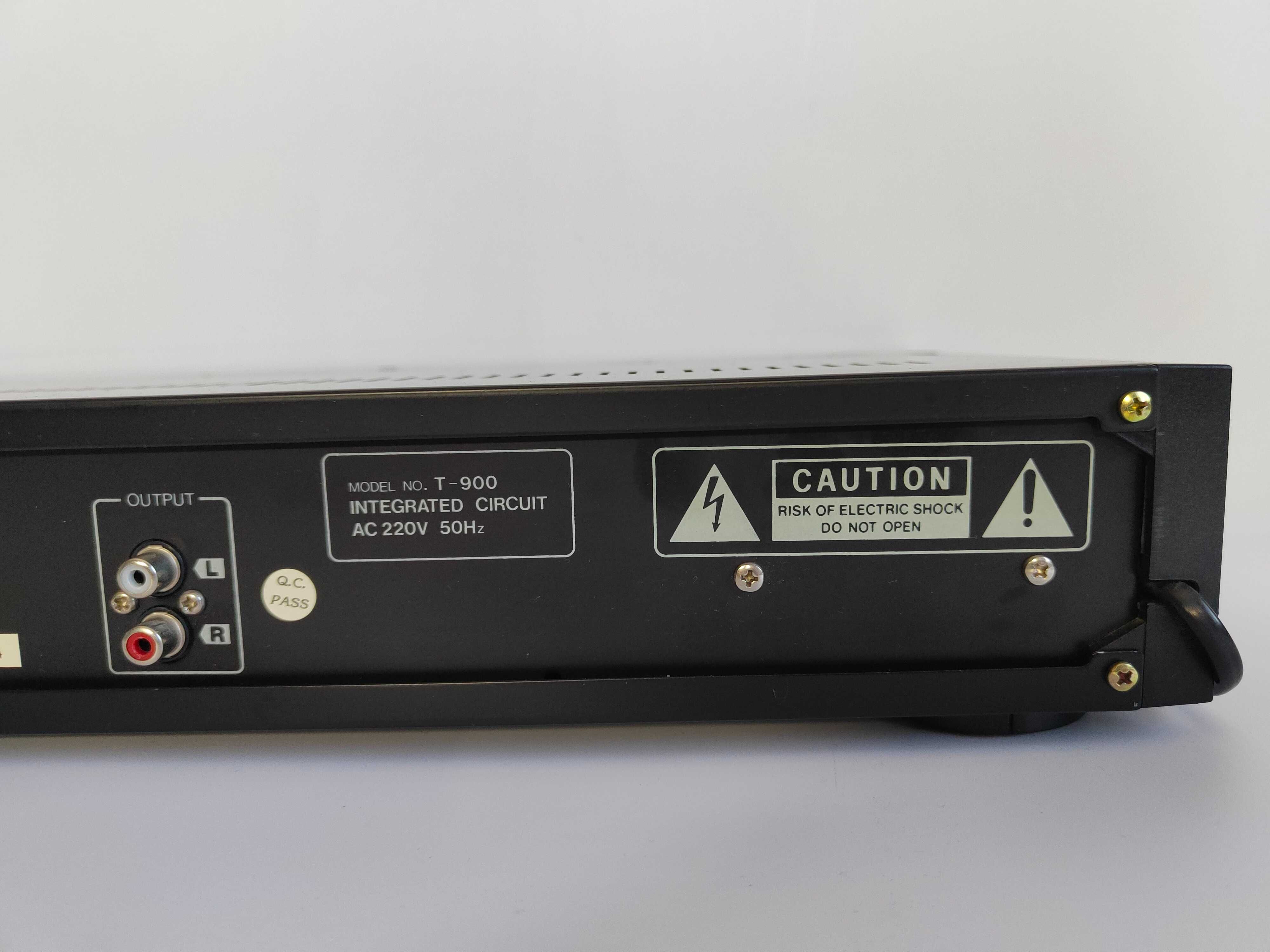 Tuner radiowy SOUNDWAVE T-900