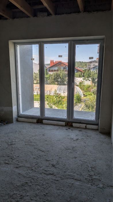 Продаж зданого таунхауса