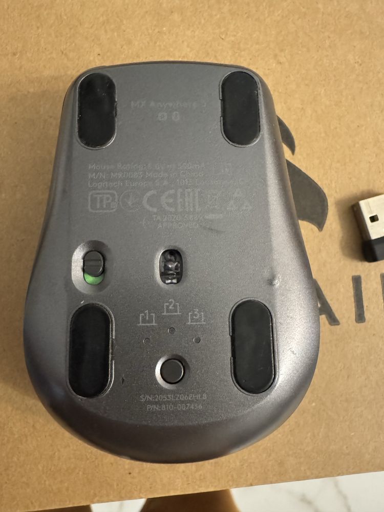 Logitech MX Anywhere 3 мишка з адаптером