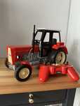 Traktor zdalniesterowany na pilota ursus C-360 z akumlatorkiem