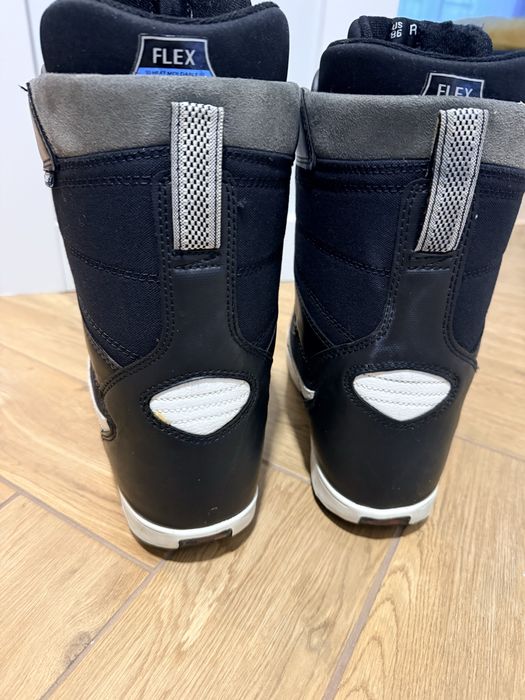 Buty snowboardowe VANS roz. 38