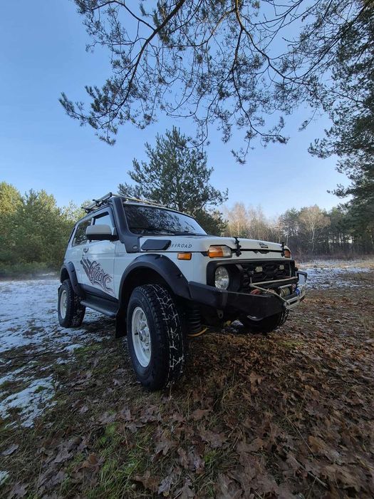 Lada Niva niva 1,8 merc cozzakc zamiana