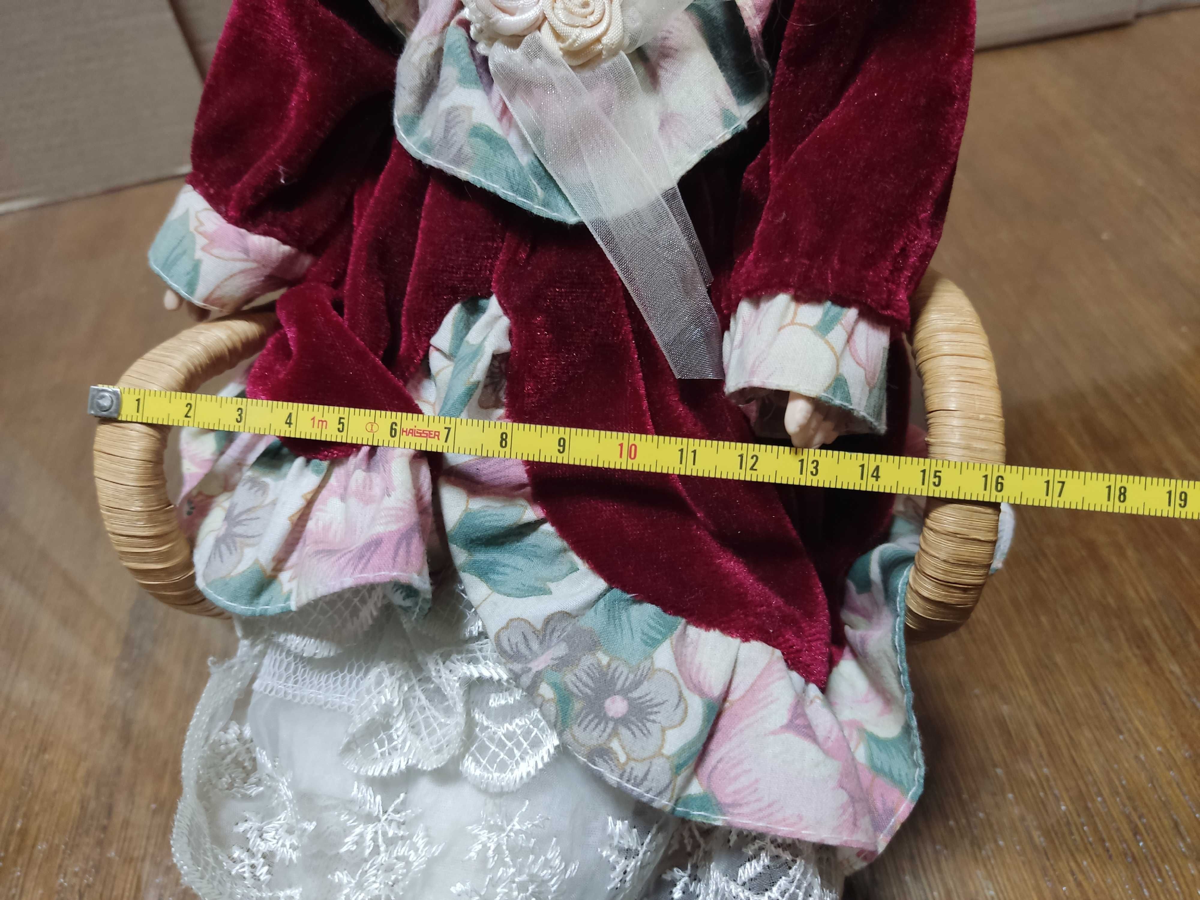 Кукла фарфор костюмированаый Германия