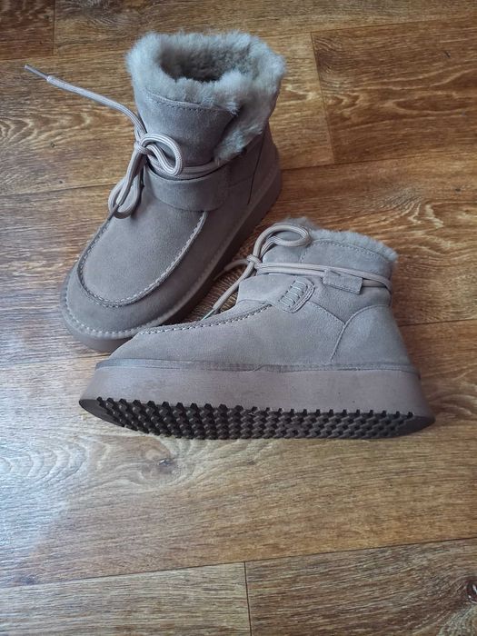 Натуральні черевики