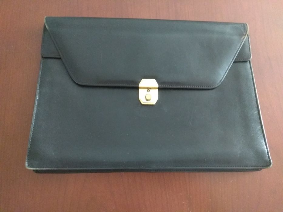 Malas de viagem / para talheres