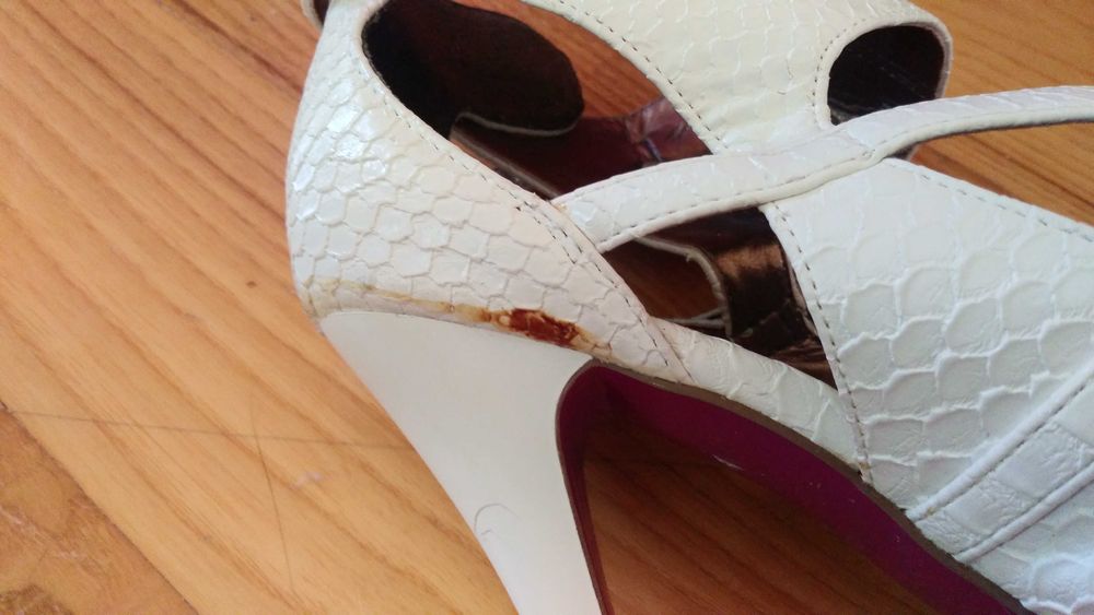 Buty na obcasie RUNWAY Collection NEXT