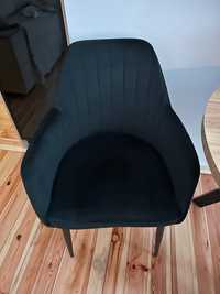 Krzesła welurowe