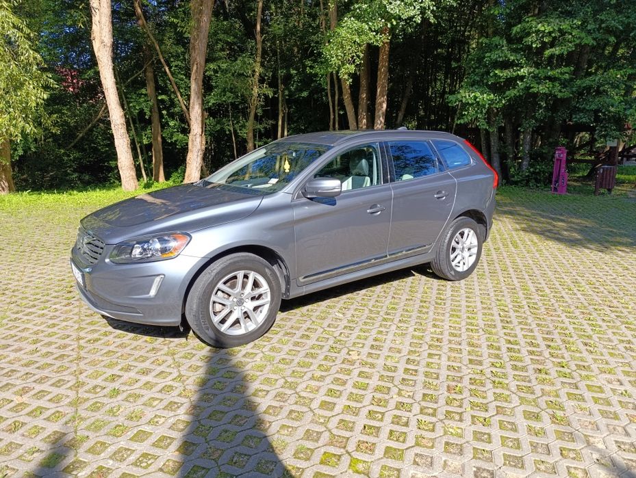 VOLVO XC60 2.0T5 245KM Stan bardzo dobry !!!