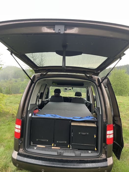 2025r pr vw caddy - kompletna lodowka, stacja, solar, namiot - camper