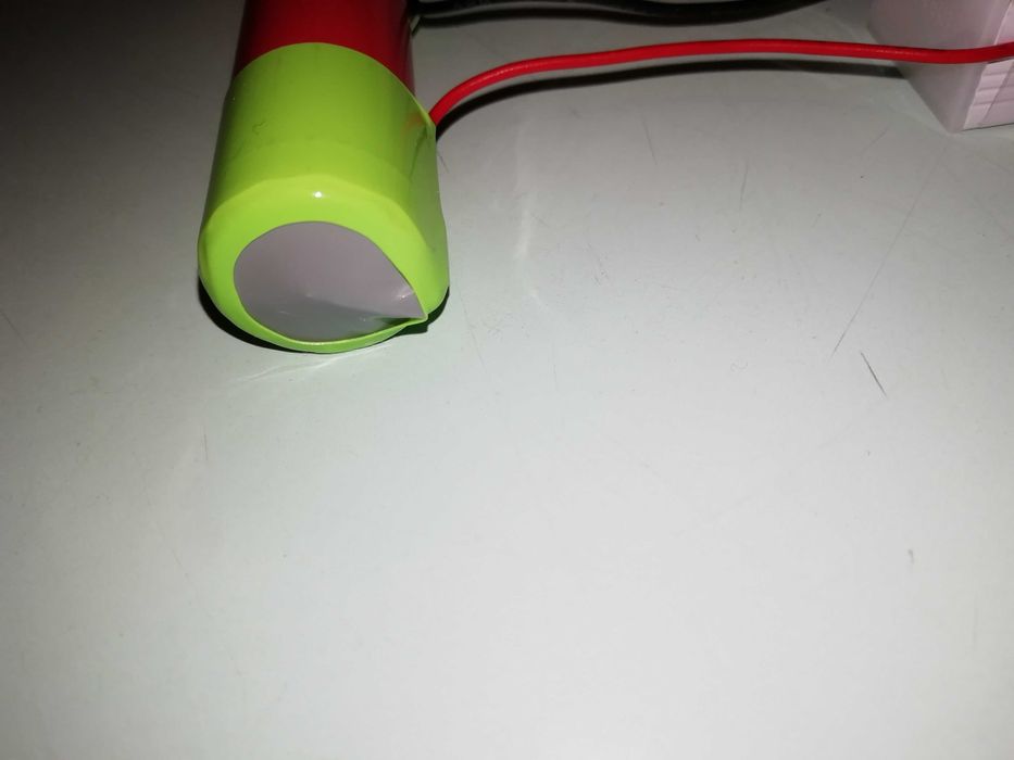 Сенсорний світильник з датчиком руху. З великим акумулятором