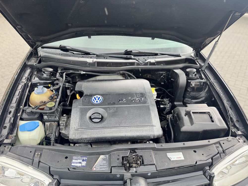 Продаж Golf 4 1.6 mpi