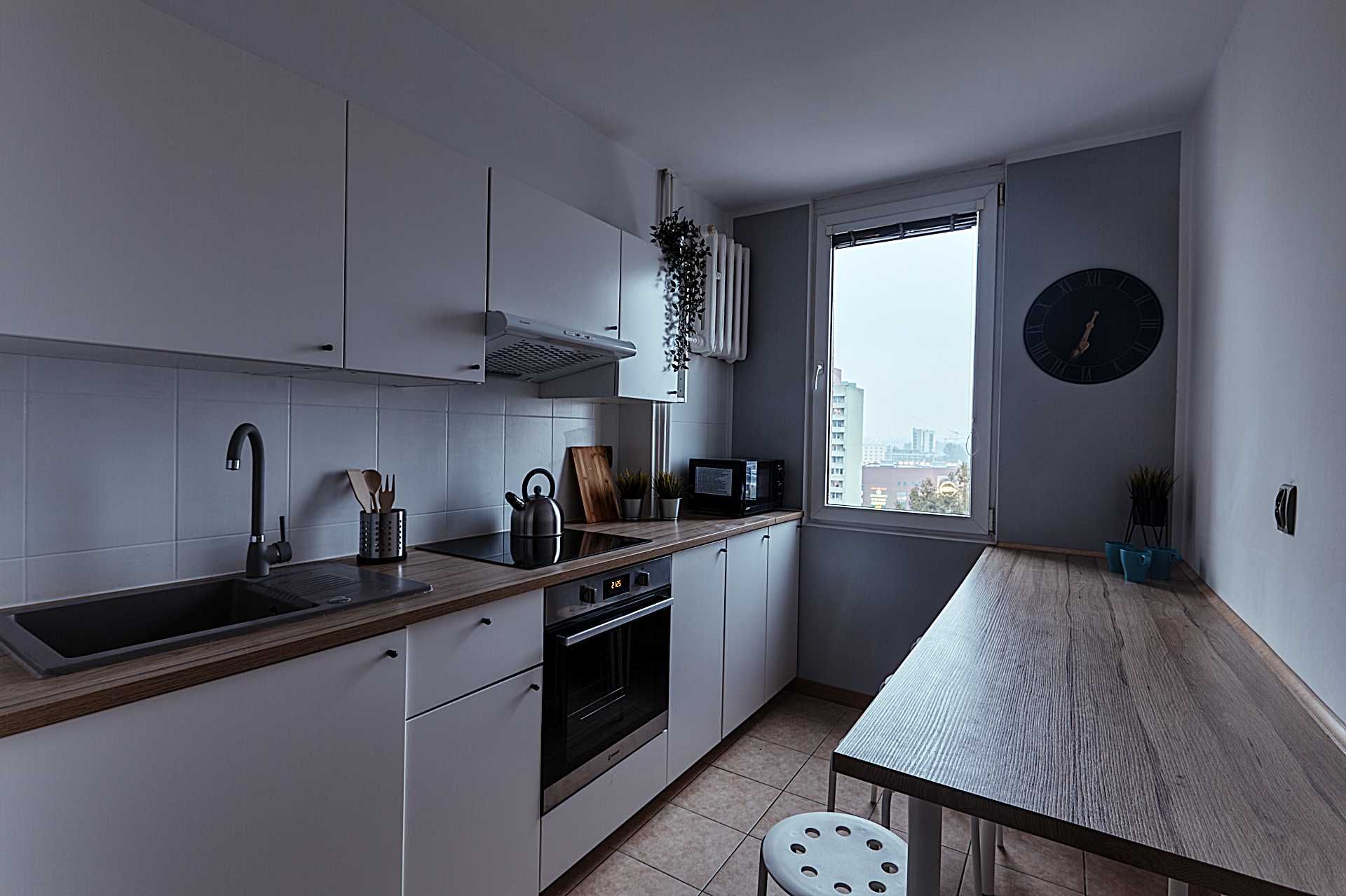 Pokój w centrum miasta z widokiem na Łódź z 10 p. (Manhattan)