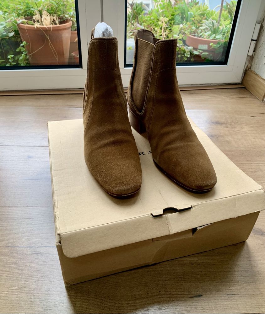 Botins camurça Zara