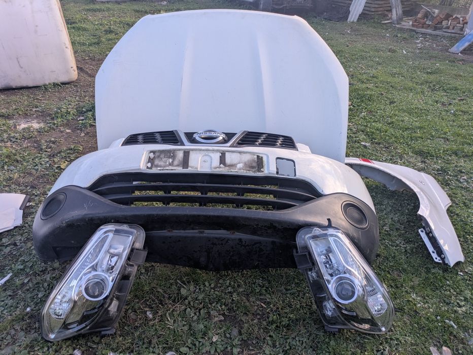 Установочна панель телевізор бампер фари крила nissan qashqai комплект