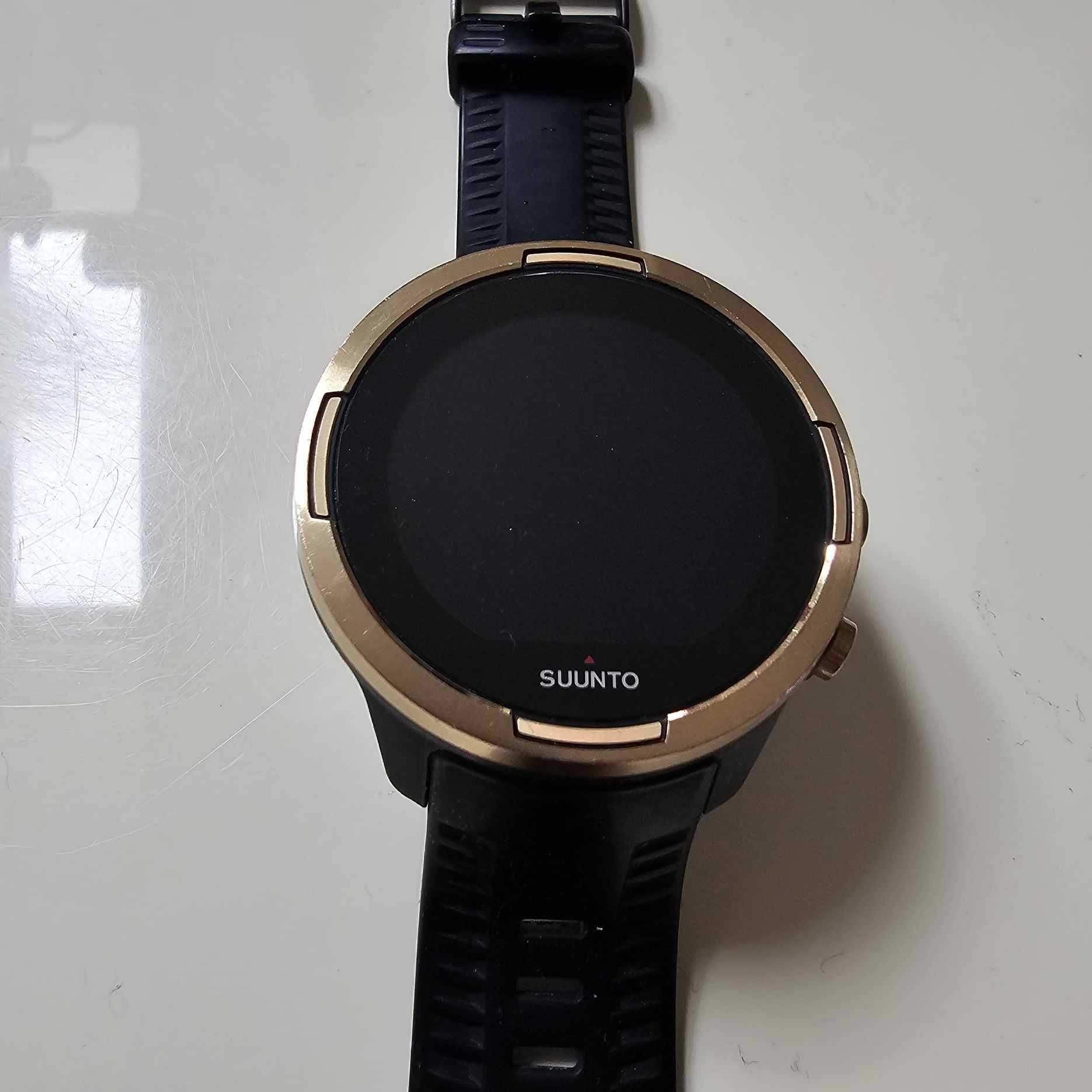 Zegarek / Smartwatch SUUNTO 9 model OW183 Black-Gold