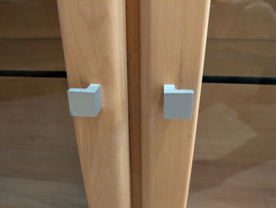 Szafka wisząca drewniana Buk Meridan