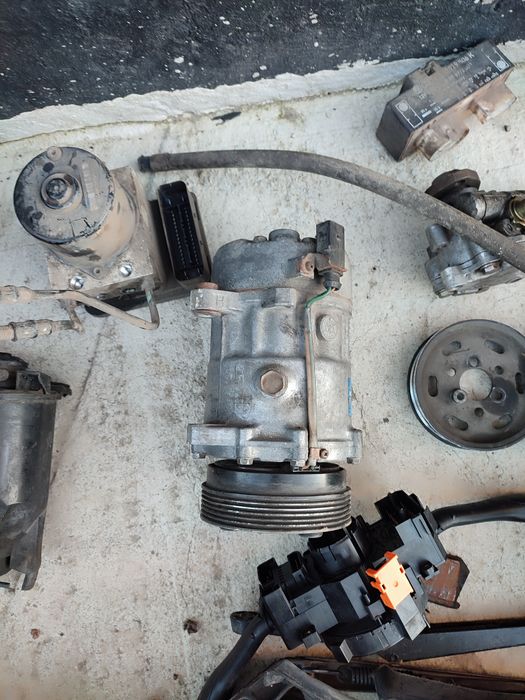 Компрессор кондиционера на Шкода Октавия Тур Гольф Skoda Octavia tour