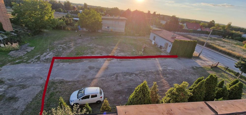 Plac na wynajem po działalność
