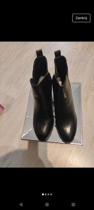 Botki na obcasie