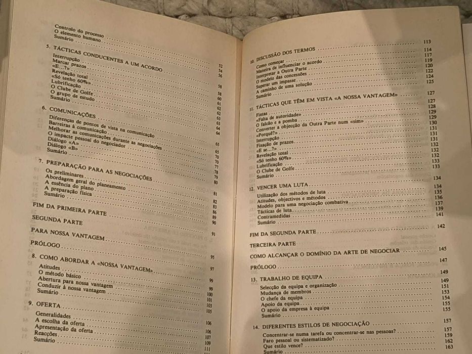 Livro "A Arte de Negociar" de Bill Scott