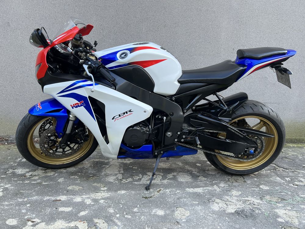 Honda CBR 1000rr fireblade sc59