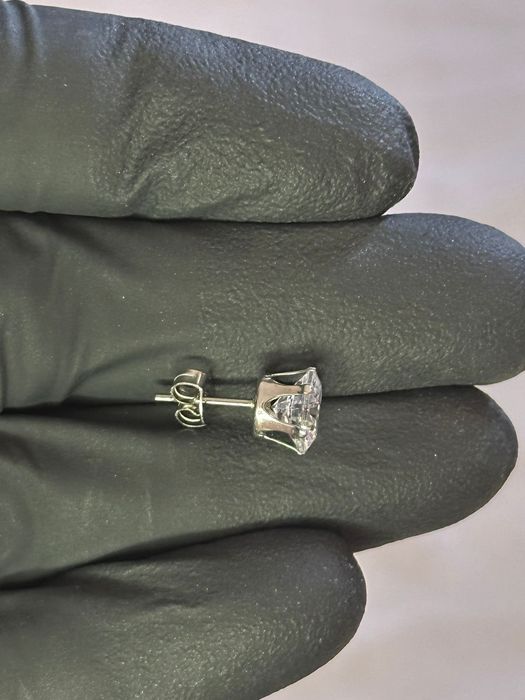 Brincos Diamante Quadrado e Redondo