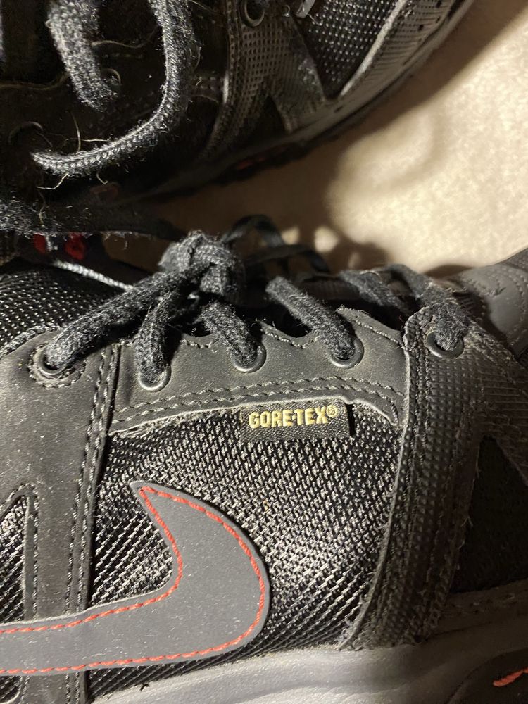 Buty Nike ACG  Gore-tex  rozmiar 39