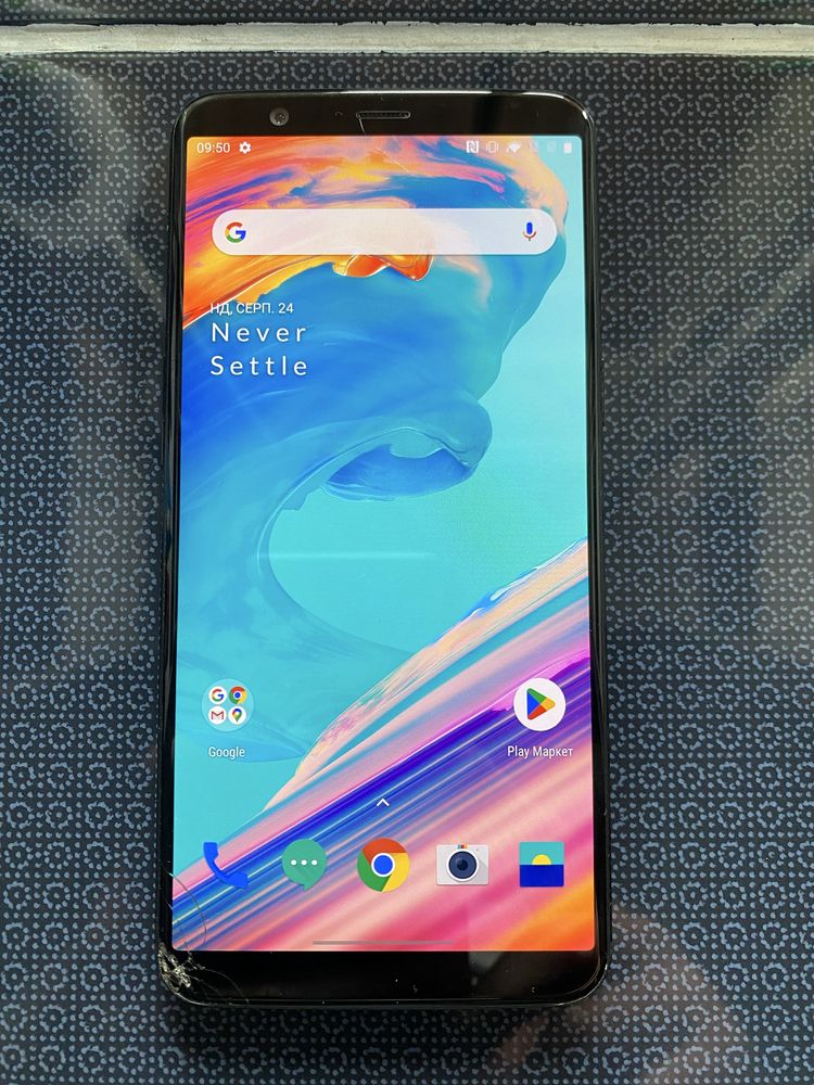 Смартфон OnePlus 5t 8/128 NFC